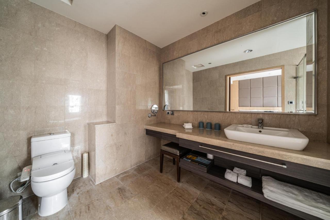 Taipung Suites Tainan Exterior photo