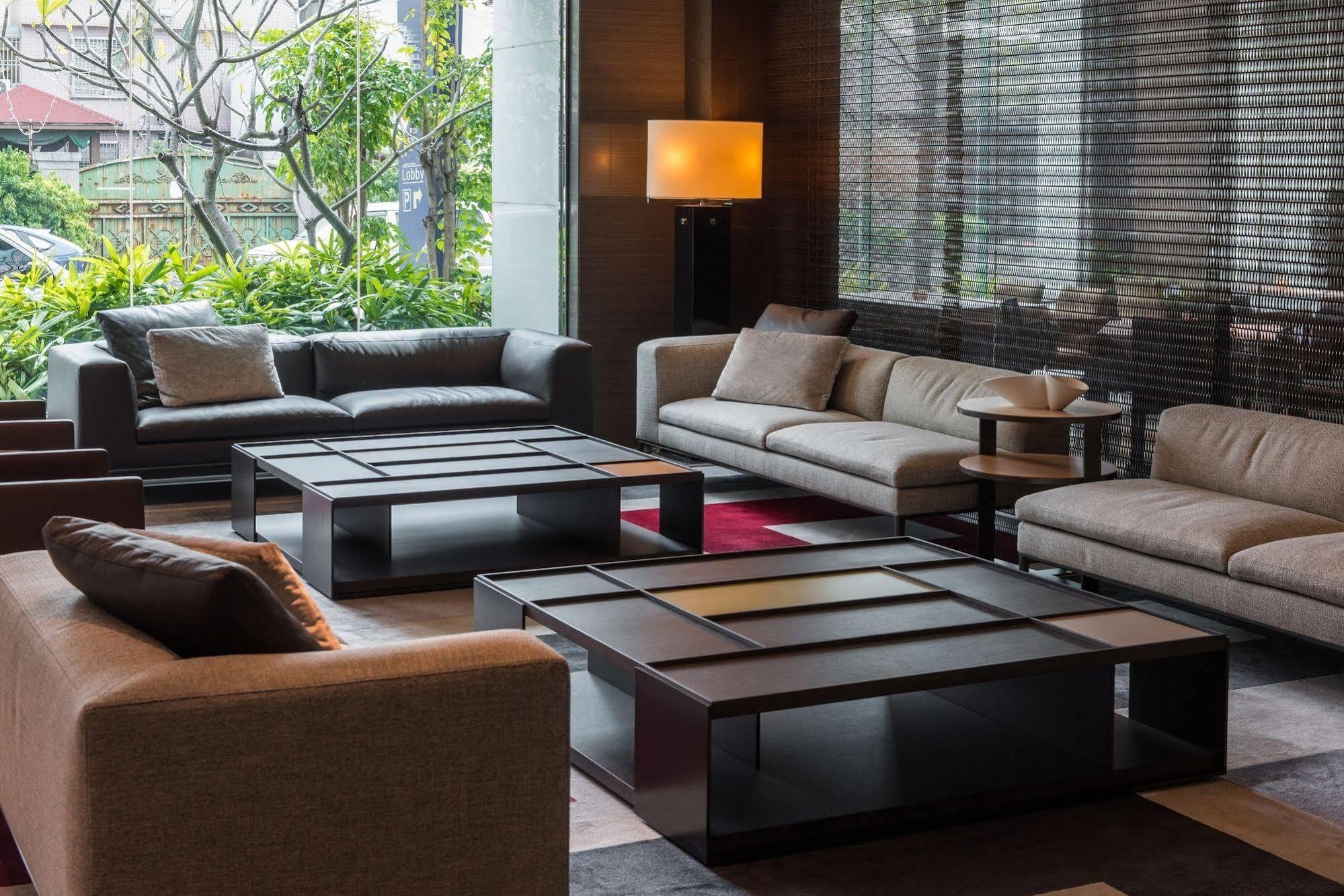 Taipung Suites Tainan Exterior photo